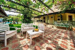 Dedeminn Garden Hotel