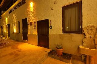 Saklı Cave House