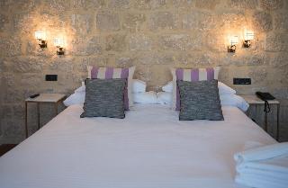 Room Room