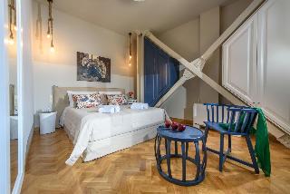Candia Suites & Rooms