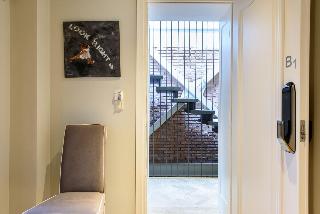 Candia Suites & Rooms