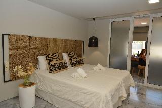 Candia Suites & Rooms