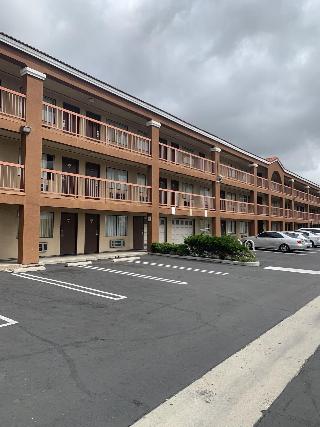 Grandpark Inn