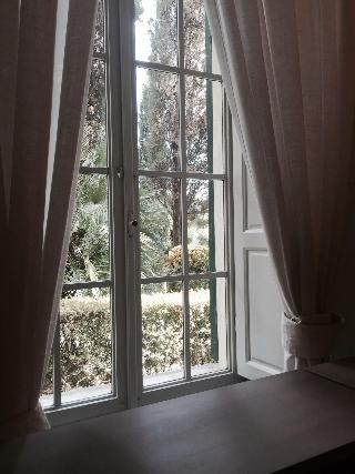 Room Room