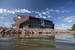 Blue Wave Inn