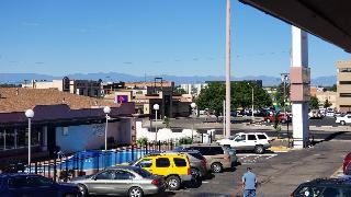Santa Fe Inn Pueblo