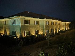 Affordable Suites Mooresville Lakenorman