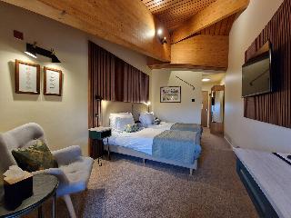 The Dorset Golf Hotel