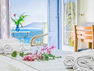 Armonia Bay Hotel