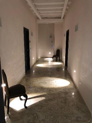 Room Room