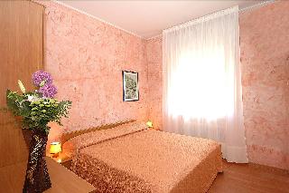 Primavera Hotel