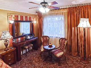 Riverside Inn