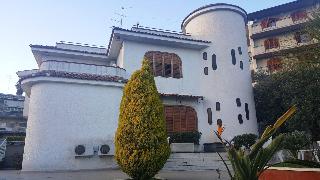 Albergo Lachea