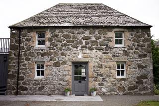 The Lodges At Barra Castle
