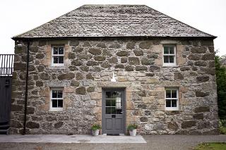 The Lodges At Barra Castle