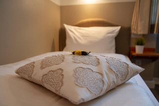 Room Room