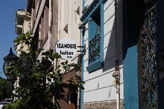Sea House Suites
