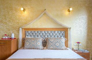 Sea House Suites