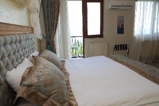 Sea House Suites
