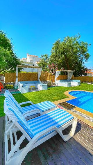 Bugra Alacati - Adults Only