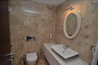 Motali Life Hotel