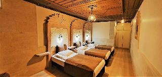 Ciner Hotel
