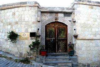 Cave Art Hotel