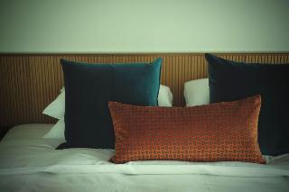 Room:DBL.GV