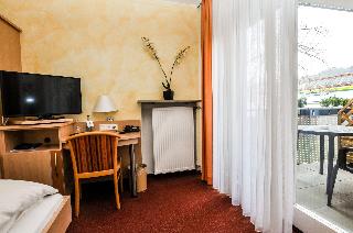 Room Room