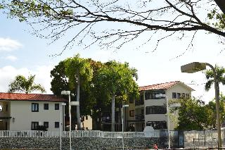 Lifestyle Royal Suites