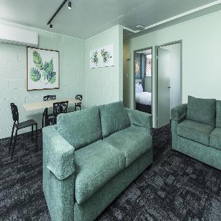 Atherton Hotel