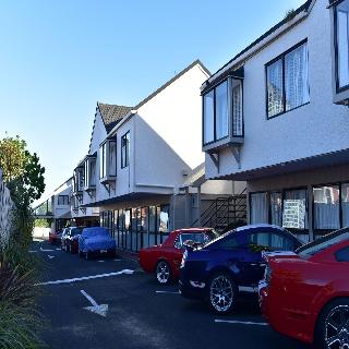Anzac Court Motel