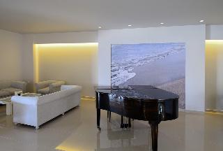 Aeolos Hotel