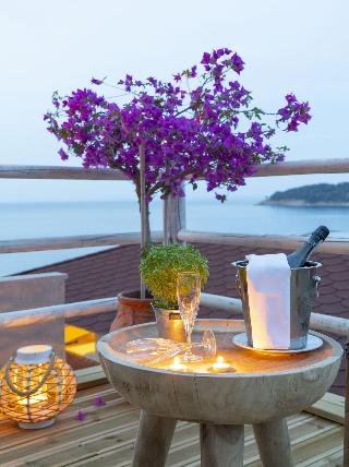 Agorastos Suites