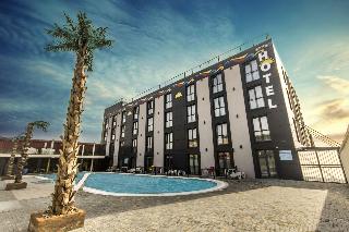Hollywoodland Wellness & Spa Hotel