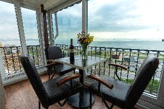 Seatanbul Hotel