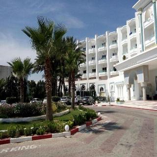 Palmyra Holiday Resort & Spa - Families and Couple