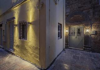 Agora Residence