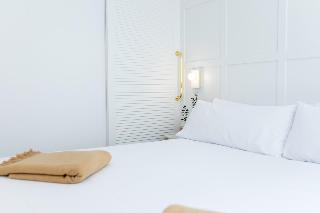 Room Room