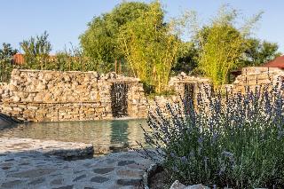 Country Spa Retreat