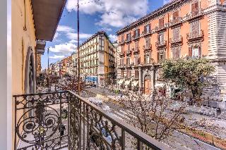 Gallery Suite Naples