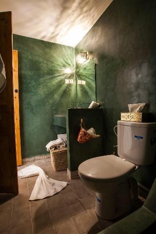 Room Room