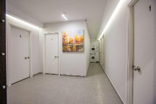Raise Boutique Rooms In Center Of Athens