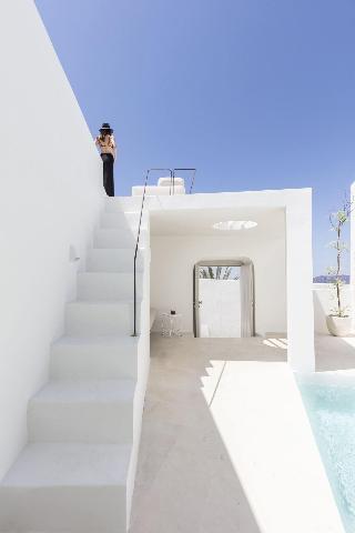Aesthesis Boutique Villas Fira