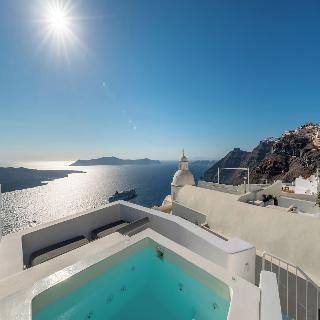 Aesthesis Boutique Villas Fira