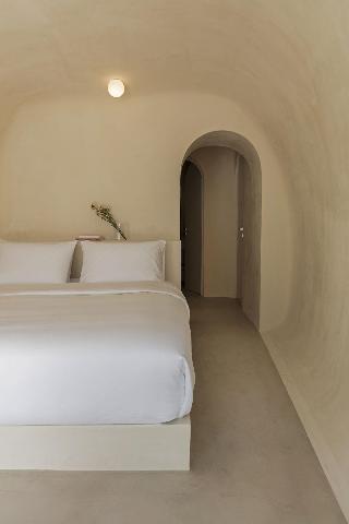 Aesthesis Boutique Villas Fira