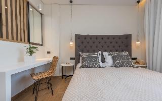 Eptanisos Beachfront Suites Zante