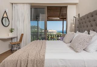 Eptanisos Beachfront Suites Zante