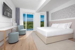 Room Room