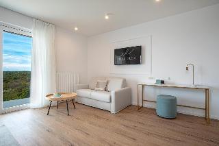 Room Room